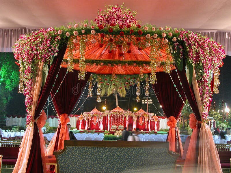 Floral Stage